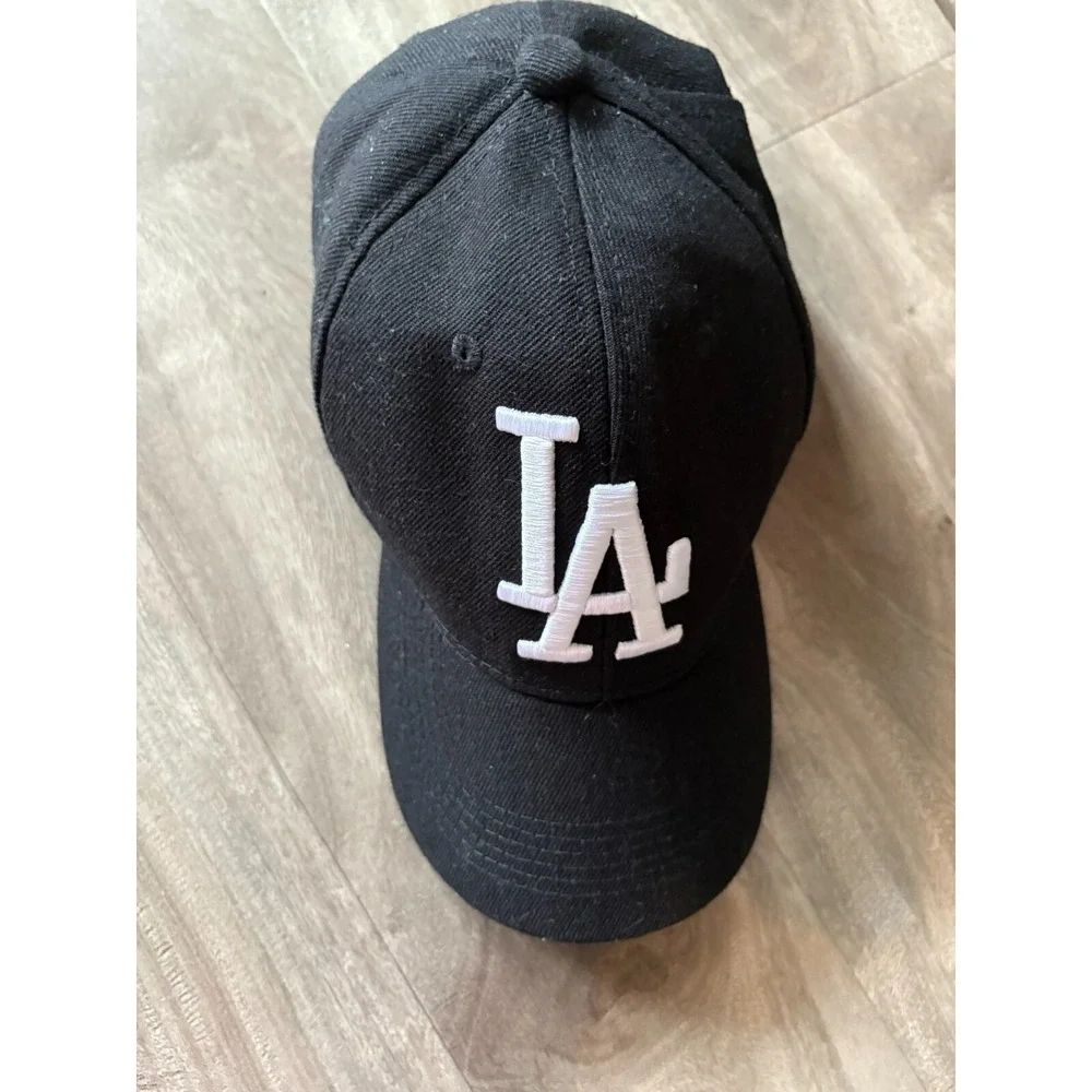 LA Dodgers Hat Cap Black & white,‎ Los Angelos , One Size